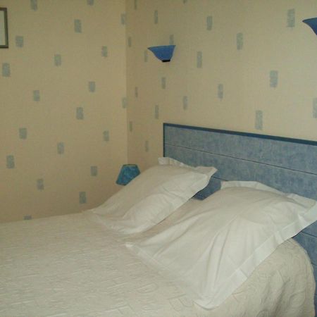 Nouans-les-Fontaines La Levriere B&B 외부 사진