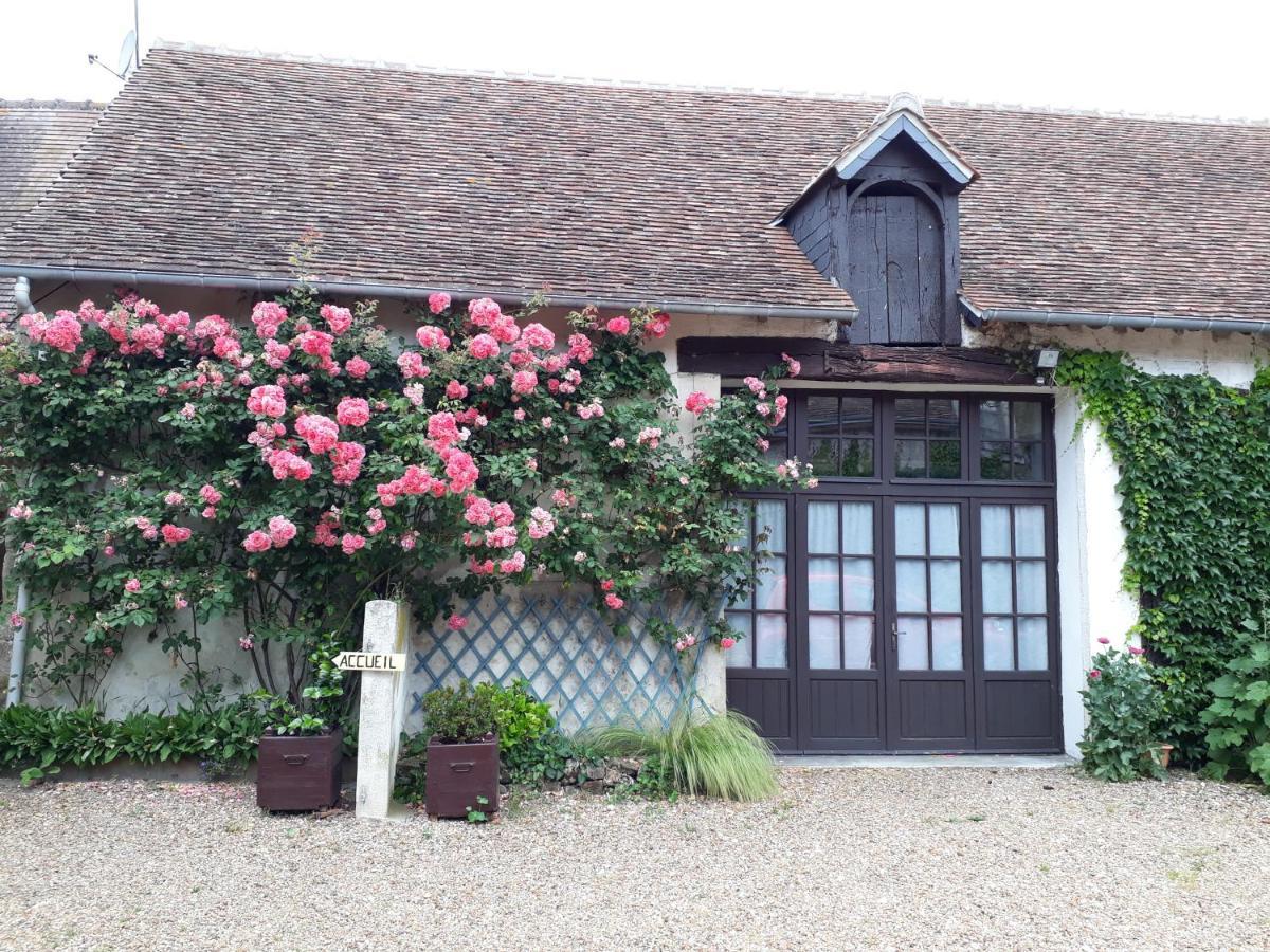 Nouans-les-Fontaines La Levriere B&B 외부 사진